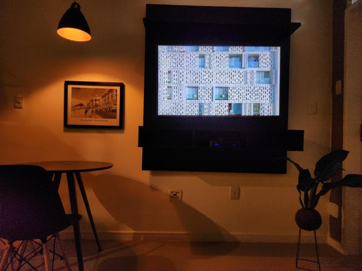 Apartamento Em Copacabana Posto 6 Rj Studio 7 Copas Рио-де-Жанейро Экстерьер фото